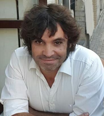 Profesor y divulgador de Historia general y local