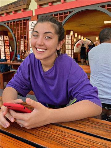 Studentessa universitaria al primo anno di medicina, offro ripetizioni di materie scientifiche. chiariamo insieme ogni dubbio!