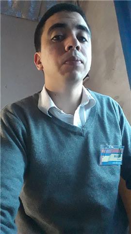 Profesor de Matematicas imparte clases de alumnos nivel primario, secundario e ingreso a la facultad