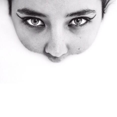 Doy clases de photoshop y manejo de cámara