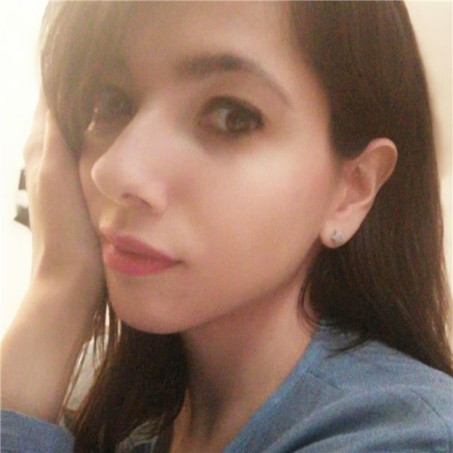 Laureata in scienze pedagogiche 110lode offro lezioni di filosofia e scienze umane coniugando passione per la disciplina e metodi didattici efficaci