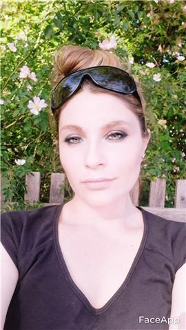 Insegnante di filosofia e psicologia offre lezioni private. offro anche lezioni private ad alunni scuola primaria essendo in possesso del diploma magistrale abilitante