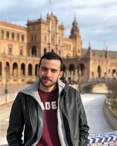 Imparto clases. Desde 5º de primaria hasta bachillerato. Todas las asignaturas, especialmente las científico-matemátricas