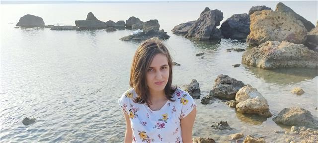 Offro aiuto nei compiti a bambini delle elementari e ripetizioni di francese a studenti di scuole medie