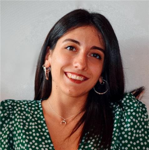 Profesora de educación primaria ofrece clases de refuerzo escolar