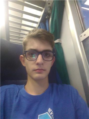 Studente universitario di lettere moderne per lezioni private in materie umanistiche: storia, italiano