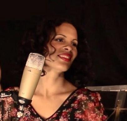 Clases de canto integral y consciente. descubre el poder sanador, creativo, liberador y expresivo de tu voz