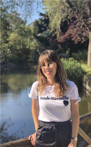 Profesora da clases particulares para primaria