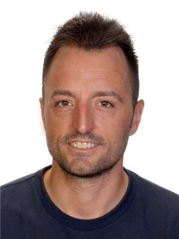 Conseguir que el niñ@ esté feliz en su día a día, que sepa organizarse e inculcarle la importancia de la perseverancia para conseguir todos los objetivos que proponga. simpatizo mucho con los alumnos. primera clase (gratuita)