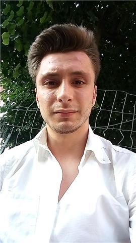 Insegnante di bologna offre ripetizioni private di storia e italiano per studenti universitari e superiori