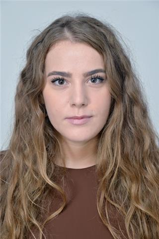 Studentessa universitaria offre lezioni di spagnolo per ragazzi di elementari, medie e superiori