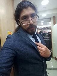 Profesor de Filosofía con magister en educación