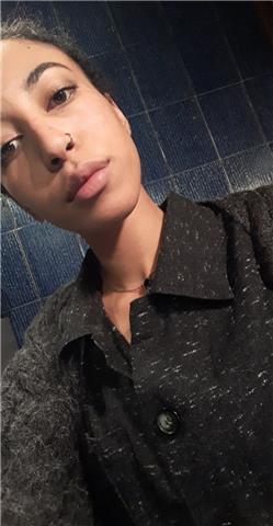 Ciao, sono una ragazza di 20 anni diplomata al Liceo Classico. Frequento l'università di Pisa e sono iscritta al corso di laurea in Scienze della Comunicazione