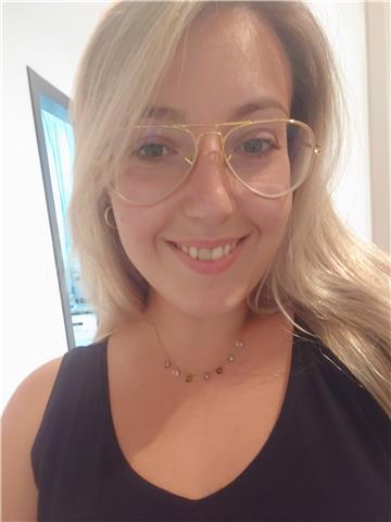 Ofrezco clases tanto para hablar y enseñar español desde cero o como apoyo escolar hasta segundo de bachillerato, sobretodo sintaxis