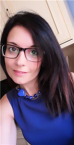 Laureata in Lingue offre lezioni private e di conversazione per la lingua russa a Torino