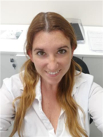 Laureata in letteratura offro aiuto sia per lo studio di materie umanistiche come italiano, storia e filosofia e aiuto sulla tecnica di scrittura di temi ed elaborati