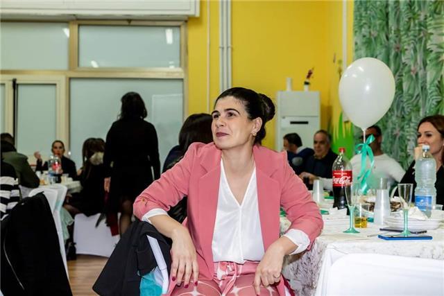 Laureanda in economia offre lezioni di matematica fino alla quinta superiore