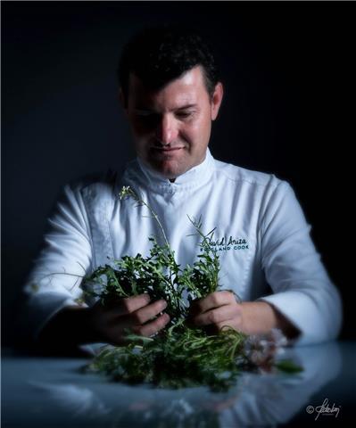 Soy profesor de cocina y de puesta en valor del entorno, mi trabajo se centra en los peces y las plantas silvestres