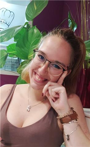 Soy maestra de educación primaria, especialidad en inglés. me gustaría impartir clases de nivel hasta b1