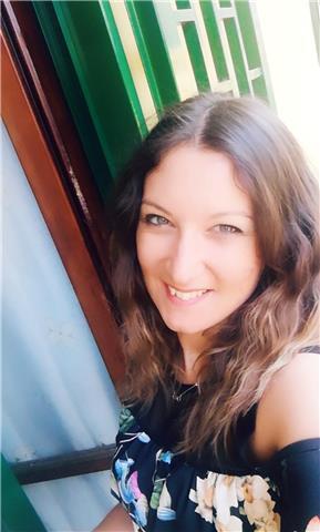Laureata in Psicologia con master in filosofia e scienze umane. Mi candido per l'insegnamento di italiano, letteratura, filosofia, psicologia, pedagogia e matematica scuola elementare