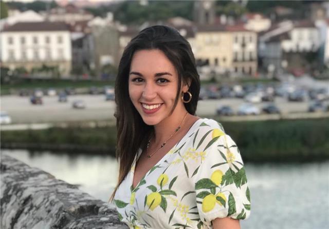 Doy clases particulares de francés. soy francesa nativa