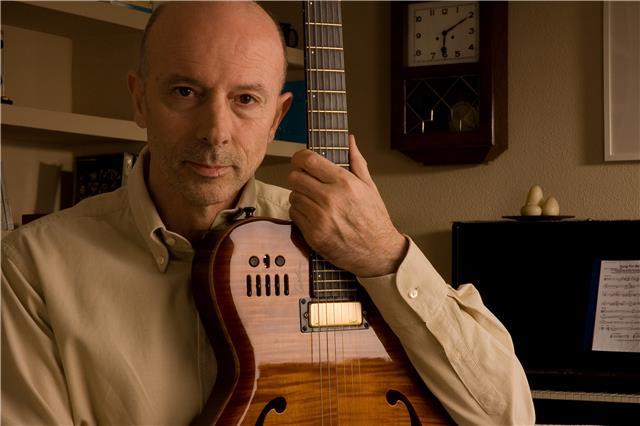 Guitarra clásica o eléctrica en inglés o español