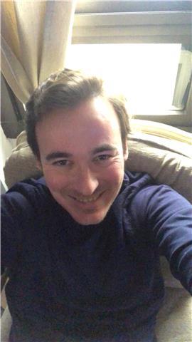 Licenciado en farmacia da clases de quimica, matematicas