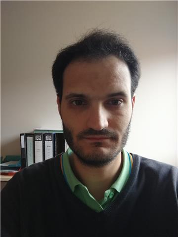 Clases particulares online para alumnos de primaria, eso o a adultos que quieran mejorar en alguna materia. soy licenciado en ade