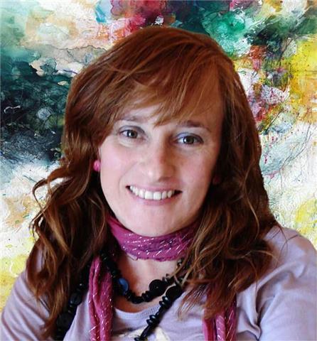 Profesora de dibujo y pintura en sitges da clases con la metodología del hemisferio derecho del cerebro