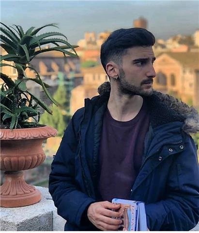 Graduado en arqueología y máster en historia antigua ofrece clases de historia