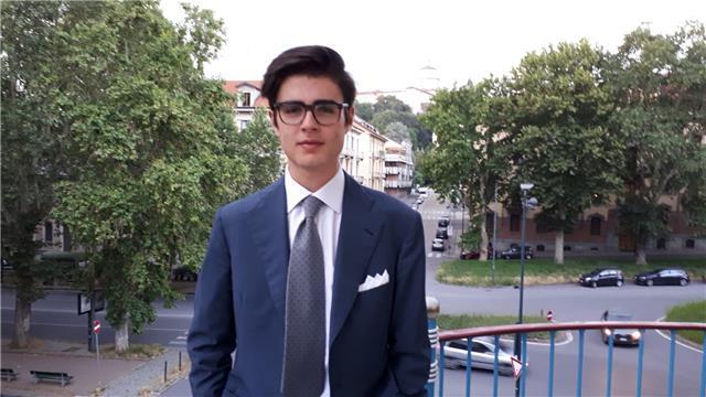 Laureando in ingegneria aerospaziale offre ripetizioni di matematica per liceo e fisica per liceo