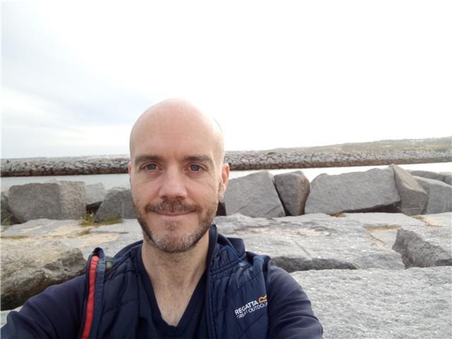 I give english classes & conversation practice