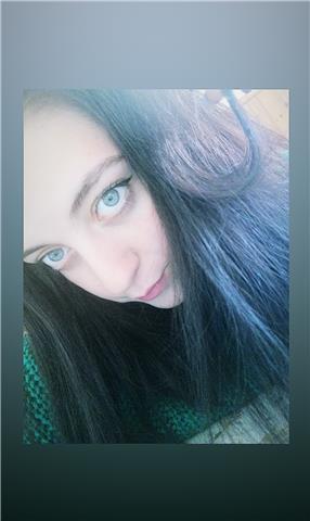 Offro ripetizioni di storia . 
appassionata della materia, iscritta alla facoltà di storia e filosofia .
per chi fosse interessato , mi scriva. grazie