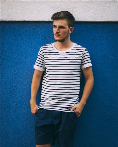 Studente di fisica offre ripetizioni di matematica interattive e coinvolgenti per studenti delle superiori