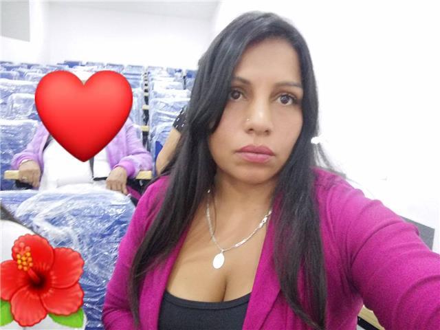 Profesora de ingles y español, imparte clases para niños