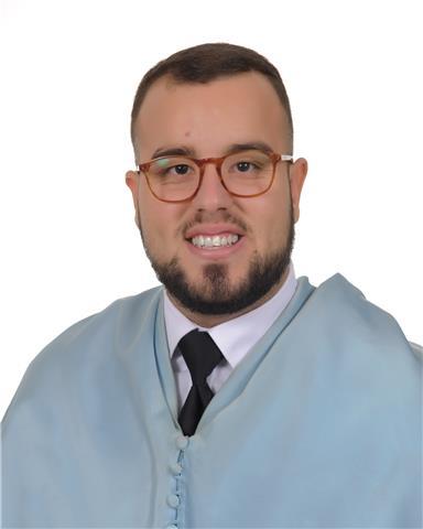 Doy clases particulares y preparación de los alumnos de 2º bachillerato hacia selectividad de la asignatura de historia de españa. el resto de los cursos de secundaria les imparto refuerzo de las asignaturas de historia, geografía y filosofía