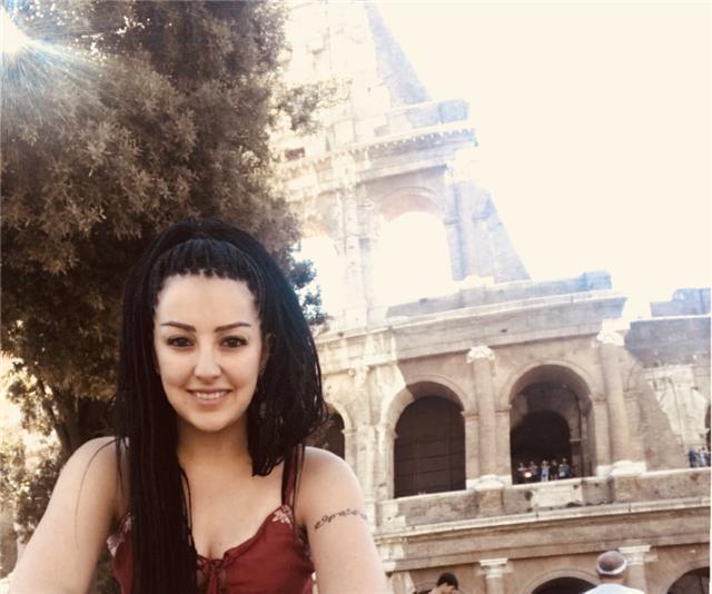 Insegnante di scienze naturali con laurea in lettere moderne