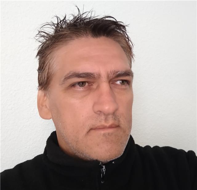 Clases de bajo y guitarra - todos los estilos y niveles