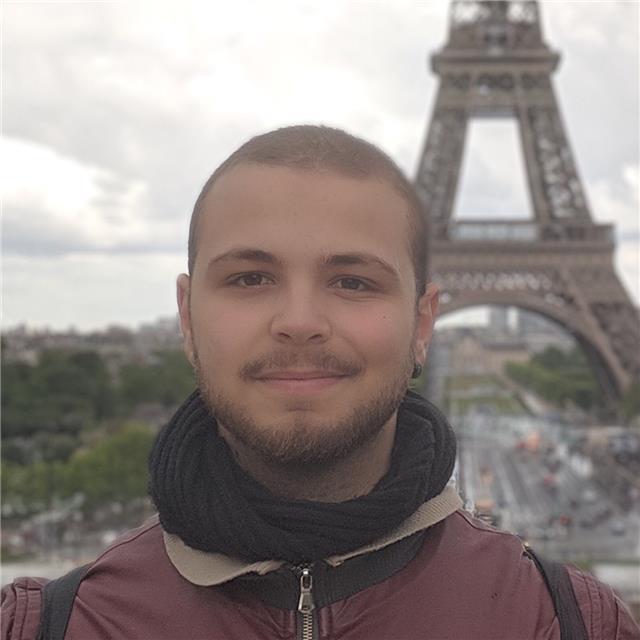 Studente universitario diplomato al liceo linguistico offre ripetizioni e aiuto compiti in lingua inglese per studenti a Roma