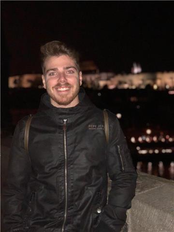 Ayudo a l@s chic@s con matemáticas u otras asignaturas