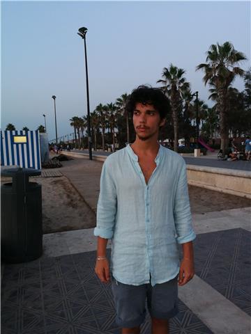 Insegnante di inglese con certificato b2 impartisce lezioni private a napoli