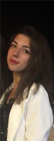 Laureata in scienze e tecnologie dei materiali offre lezioni di chimica, fisica e matematica