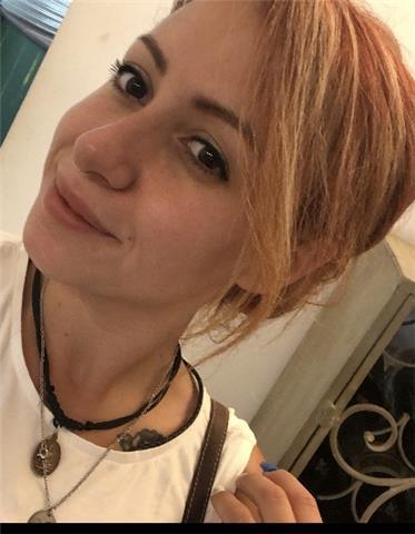 Ciao! Sono una studentessa di lingue. Studi Russo e Tedesco. Posso aiutarti nel tuo percorso di studio!