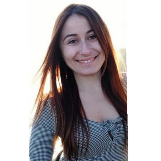 Profesora de inglés nivel advanced con un año de vivencia en países de habla inglesa. en bilbao