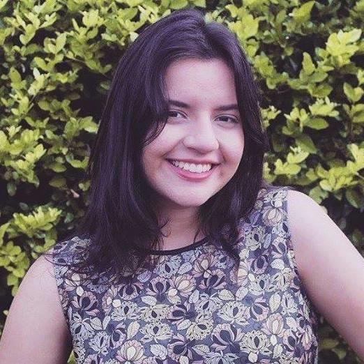 Bachiller técnica especializada en Inglés ofreciendo clases particulares