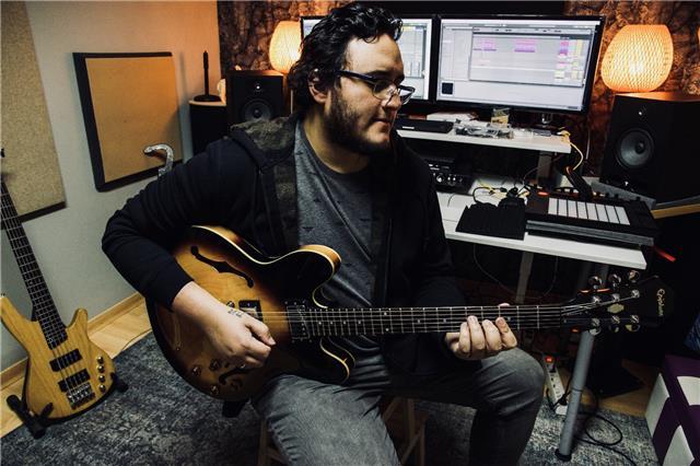 Clases particulares de guitarra, armonía y composición