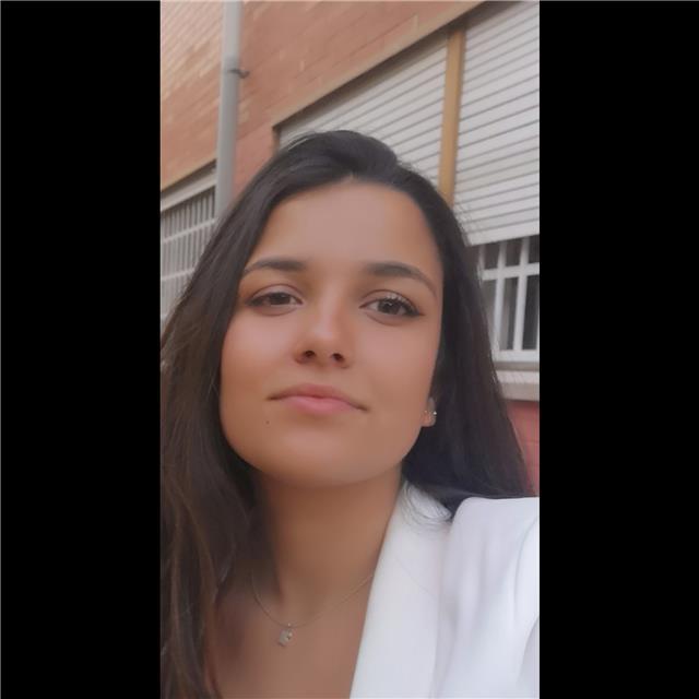 Doy clases particulares online y presenciales de todas las materias. primaria y eso