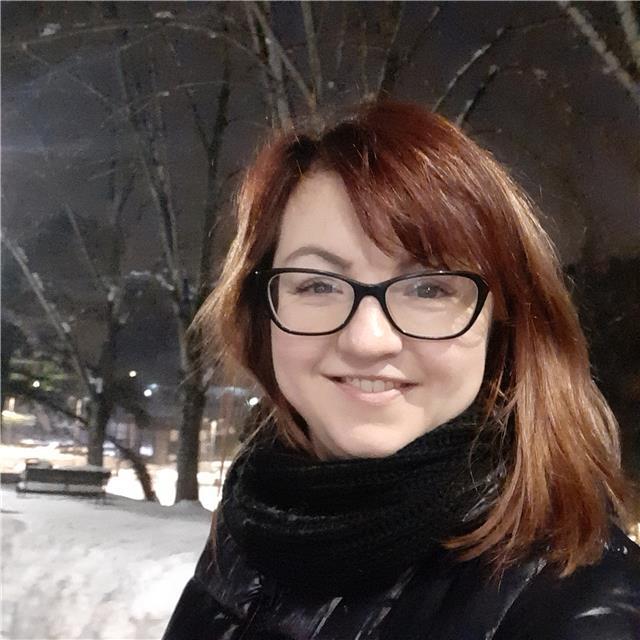 Mi chiamo Natalia. Vorrei condividere il mio amore per la lingua russa. Non ho molta esperienza di insegnamento. Pero sono pronta a provarlo