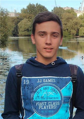 Estudiante de ingeniería ofrece clases de repaso