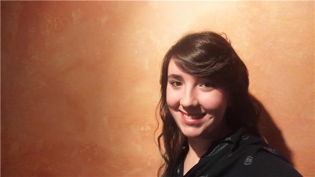 Profesora de química básica, habituada a trabajar con estudiantes que cursan la eso